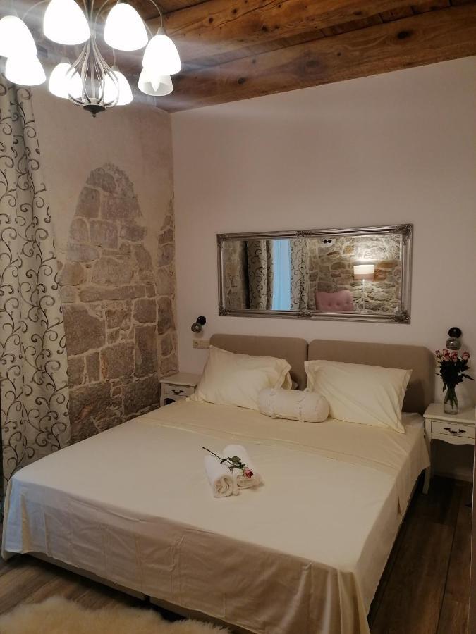 Boutique Vila Marijini Dvori Tribalj Exterior foto
