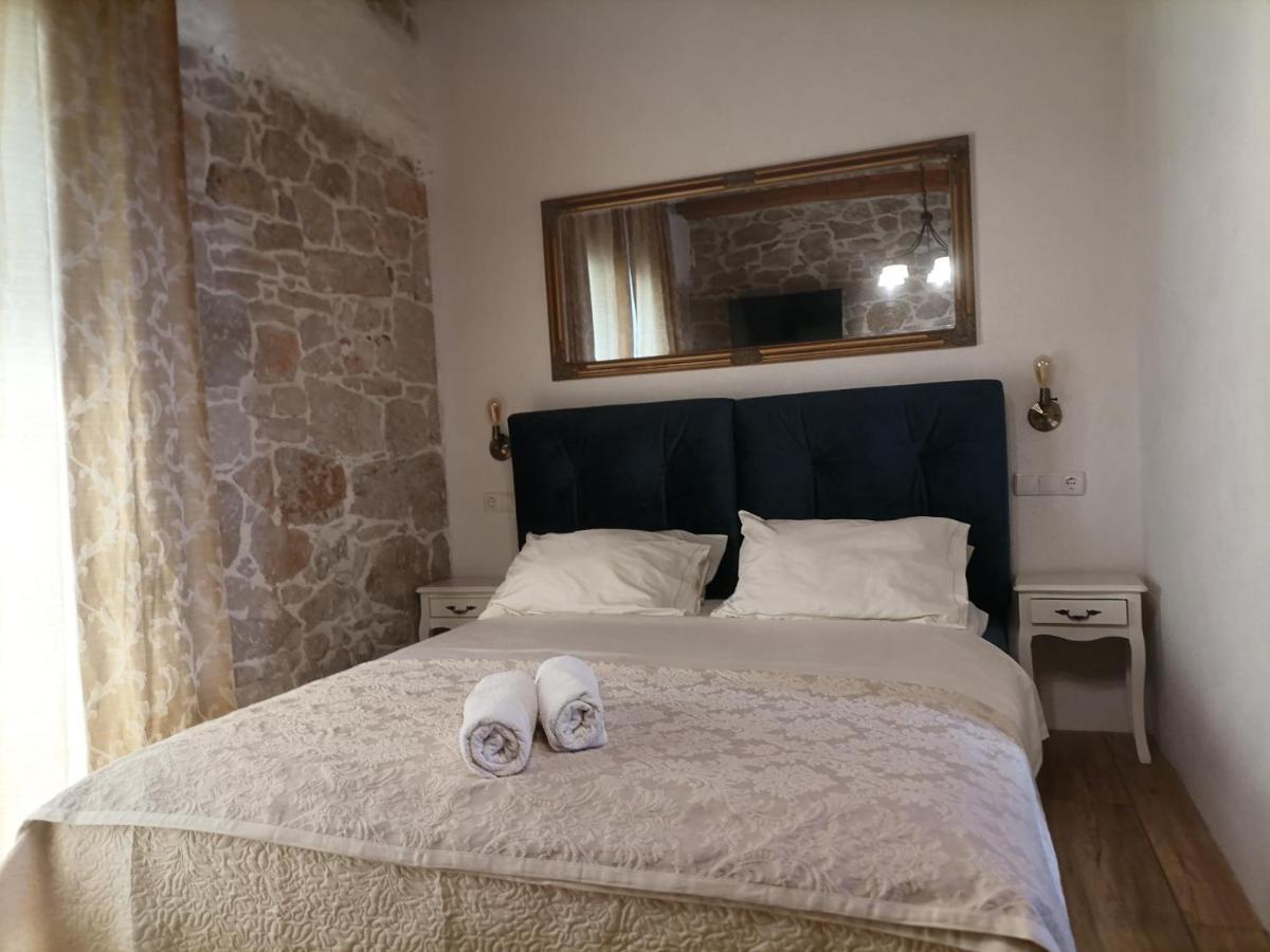 Boutique Vila Marijini Dvori Tribalj Exterior foto